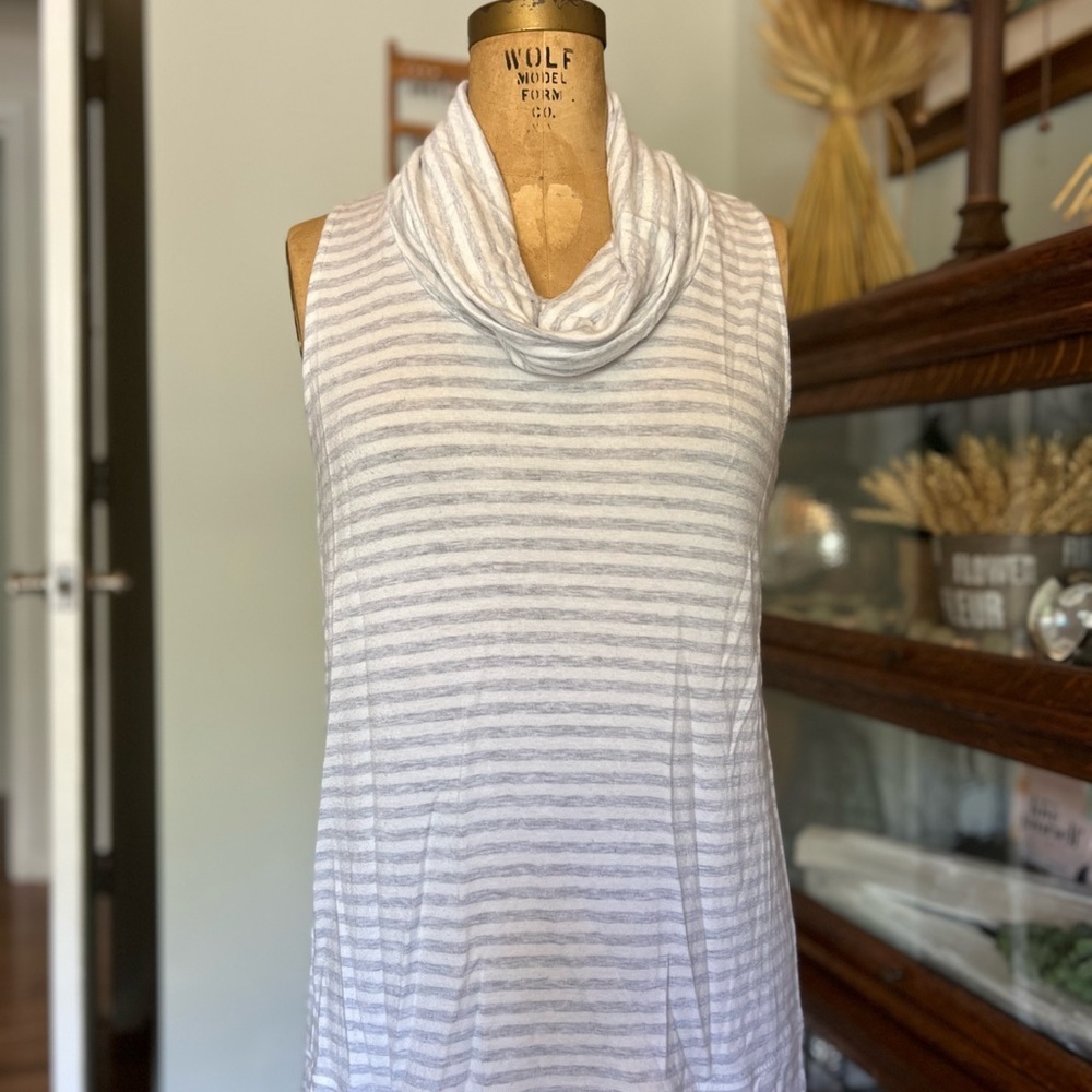 Lou & Grey soft knit tunic top grey and white stripes